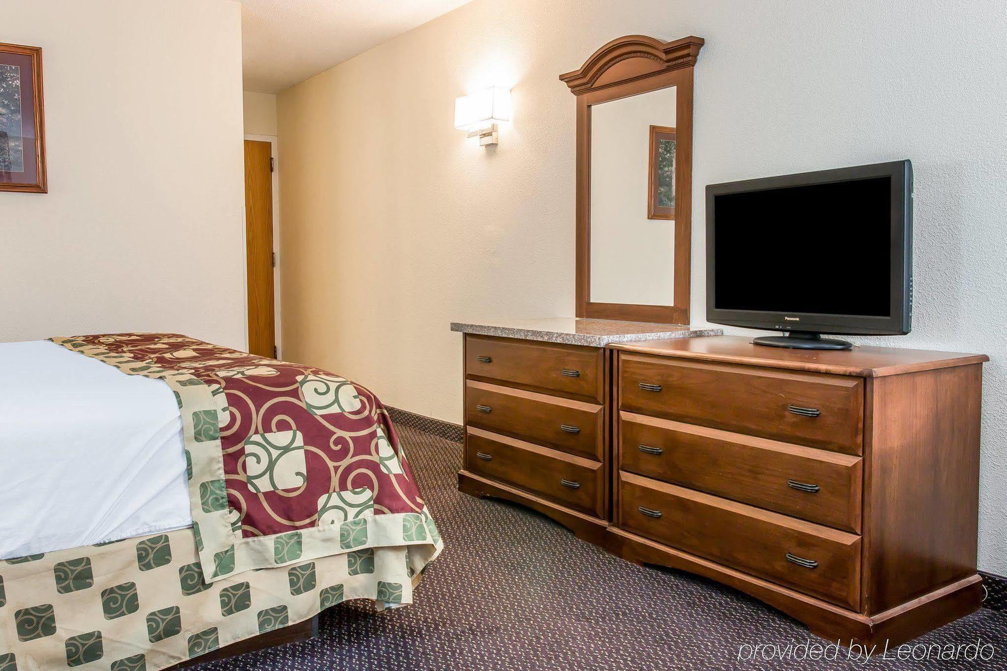 Clarion Inn I-94 near Expo Center Kalamazoo Esterno foto