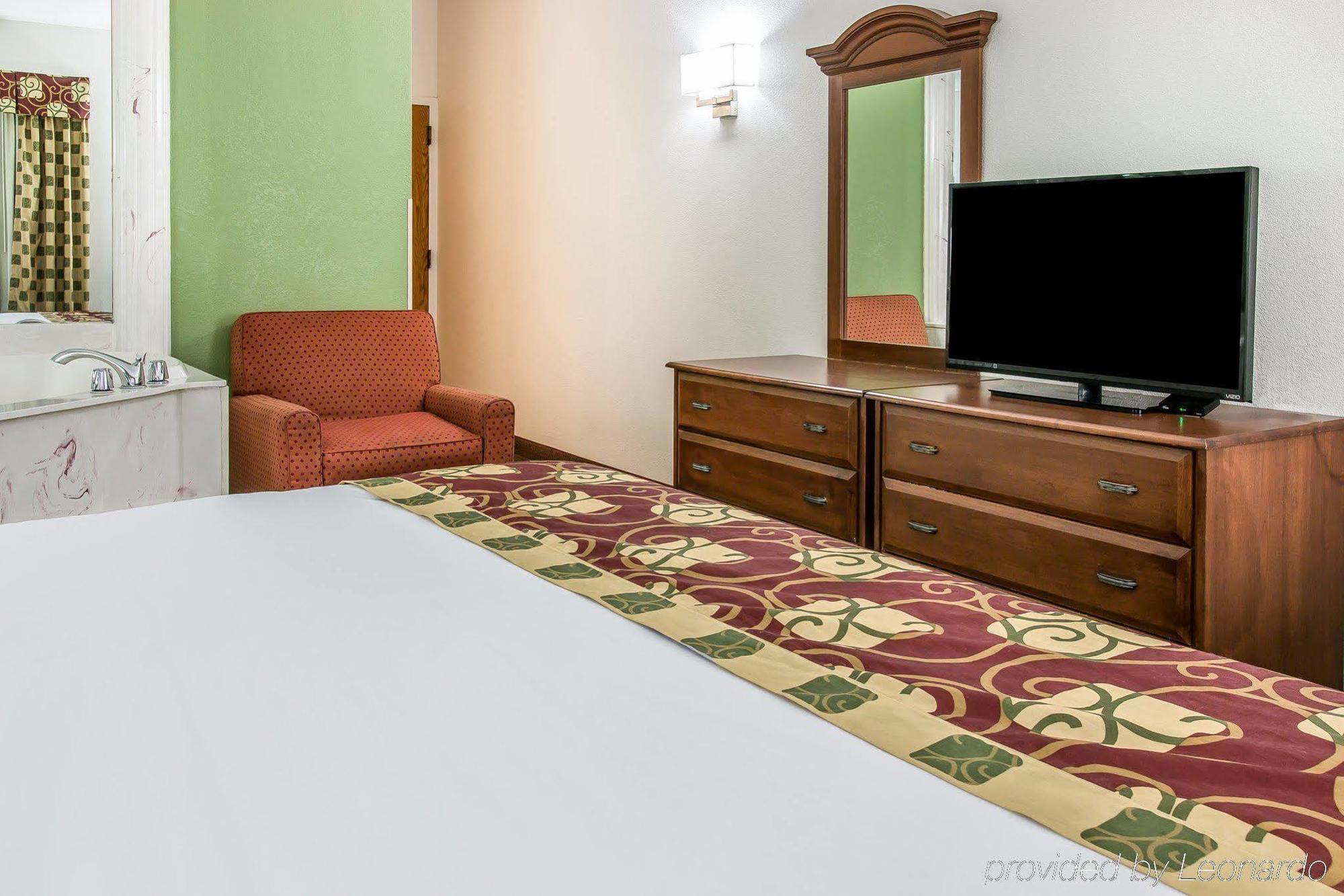 Clarion Inn I-94 near Expo Center Kalamazoo Esterno foto